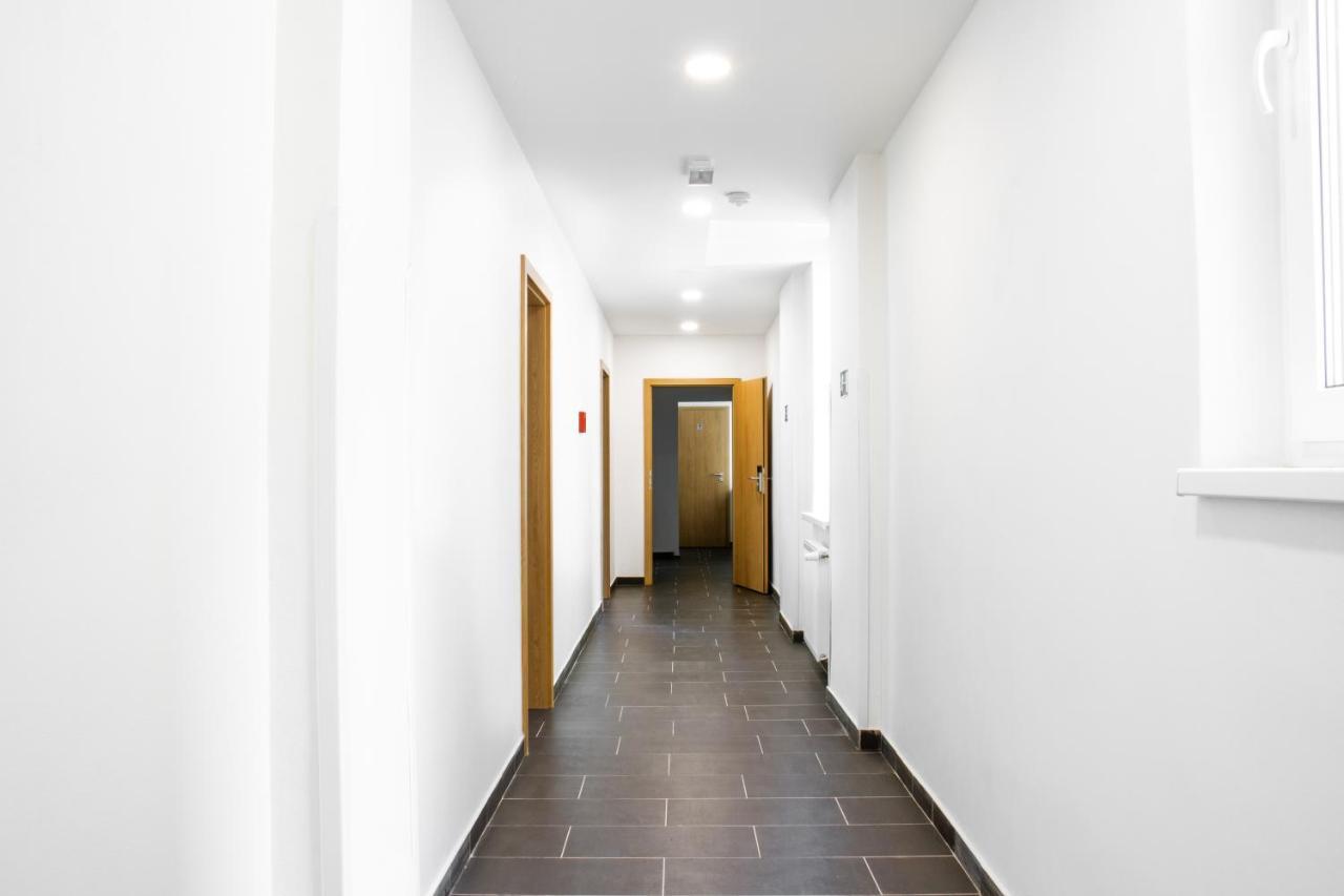 Hostel Mandarinka Prague Luaran gambar